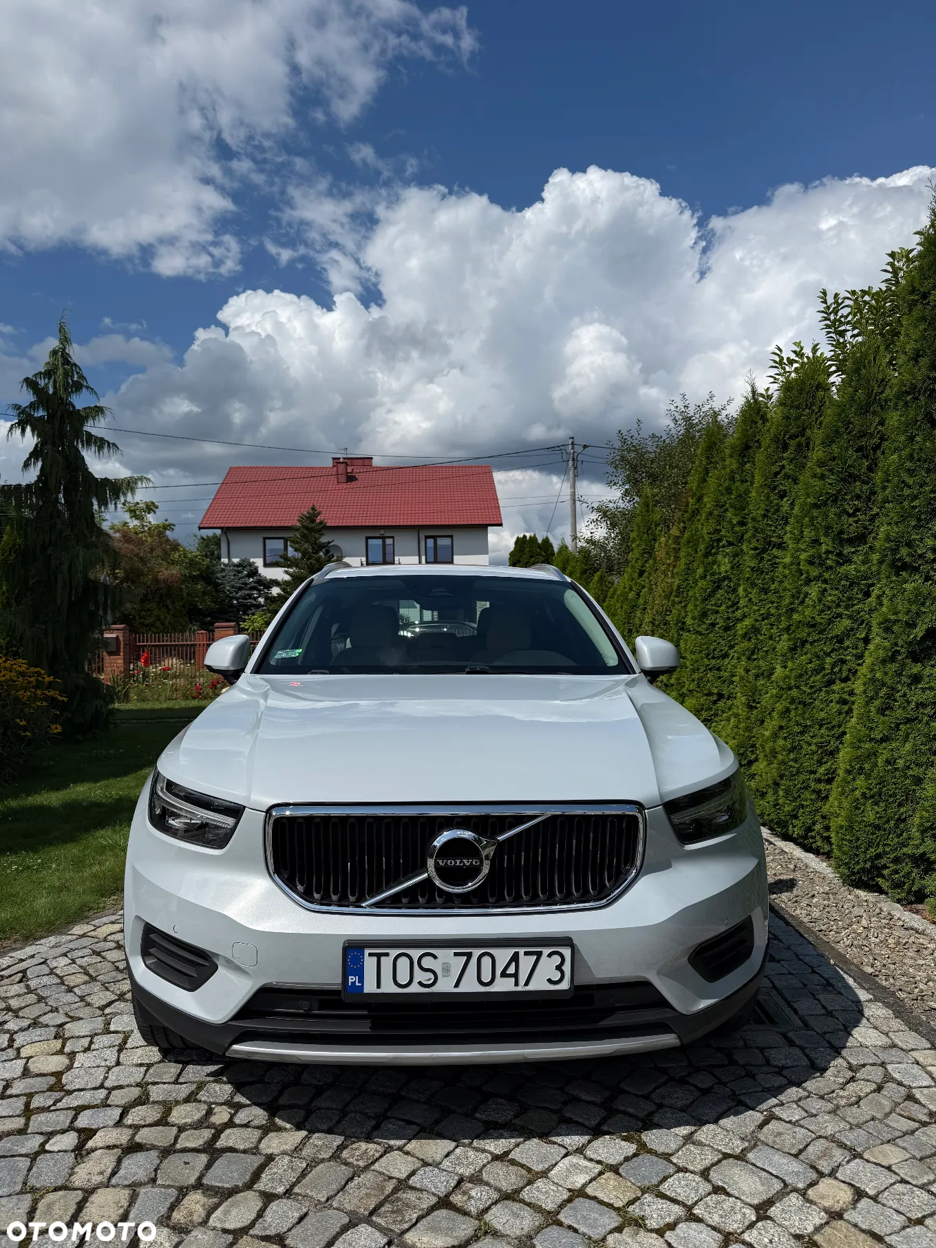 Volvo XC 40 T3 Momentum Pro - 2