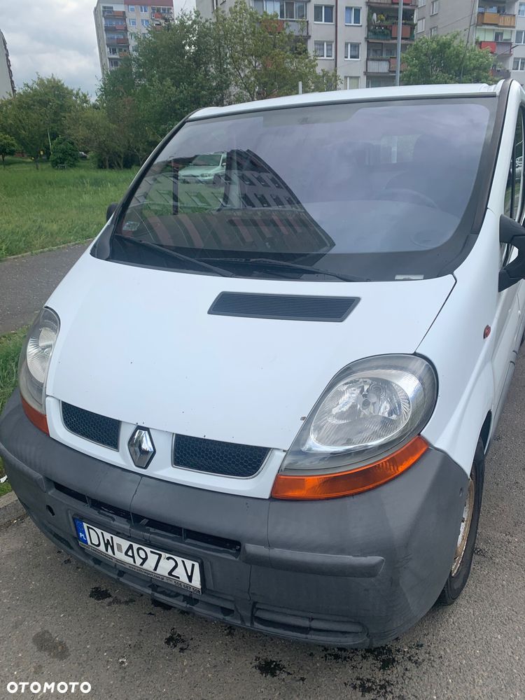 Renault Trafic - 2