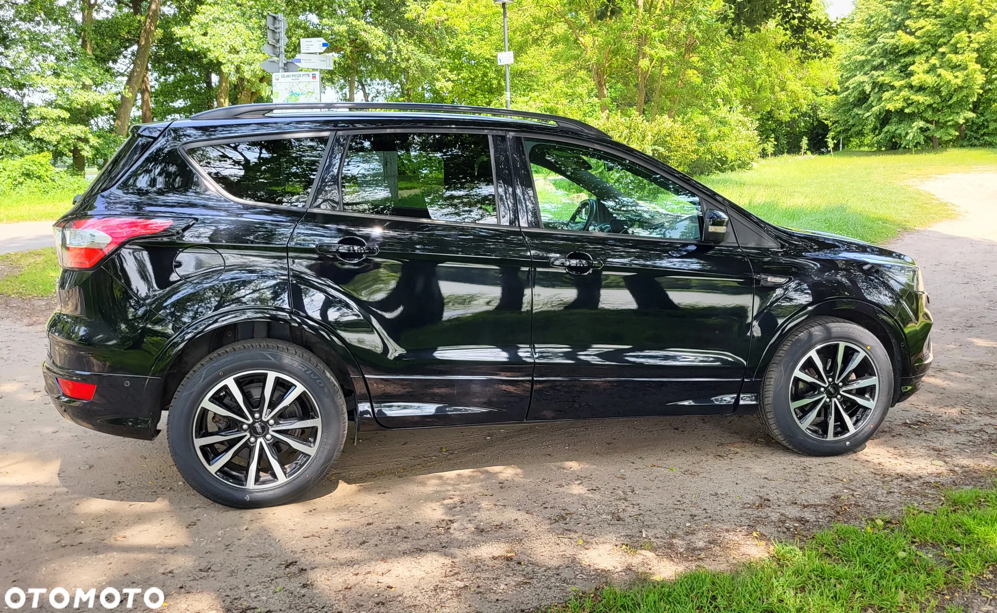 Ford Kuga 1.5 EcoBoost 2x4 ST-Line - 7