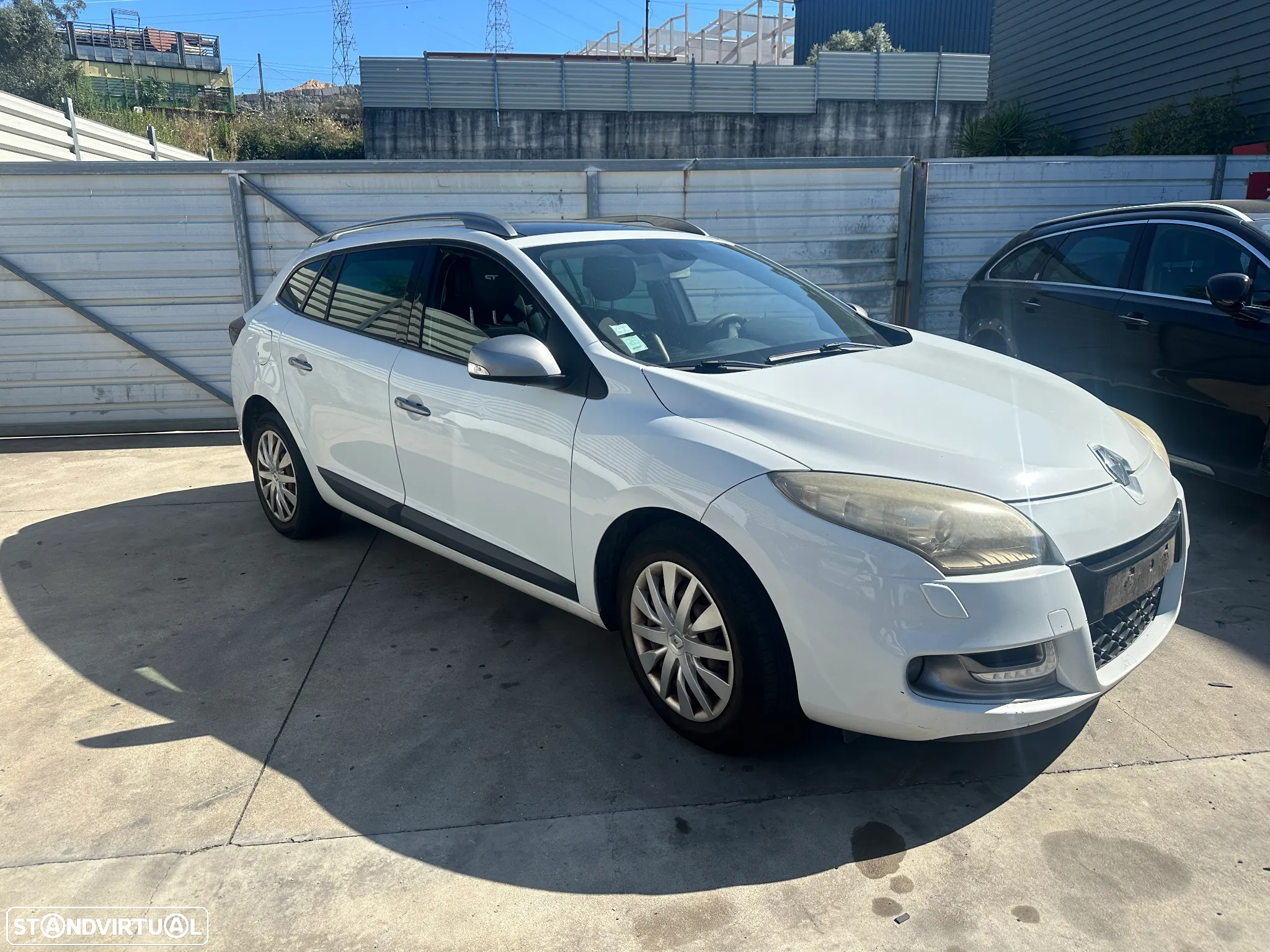 RENAULT MEGANE III SPORT TOURER GT 2.0 DCI 160 CV DE 2010 CENTRO DE ABATE - 2
