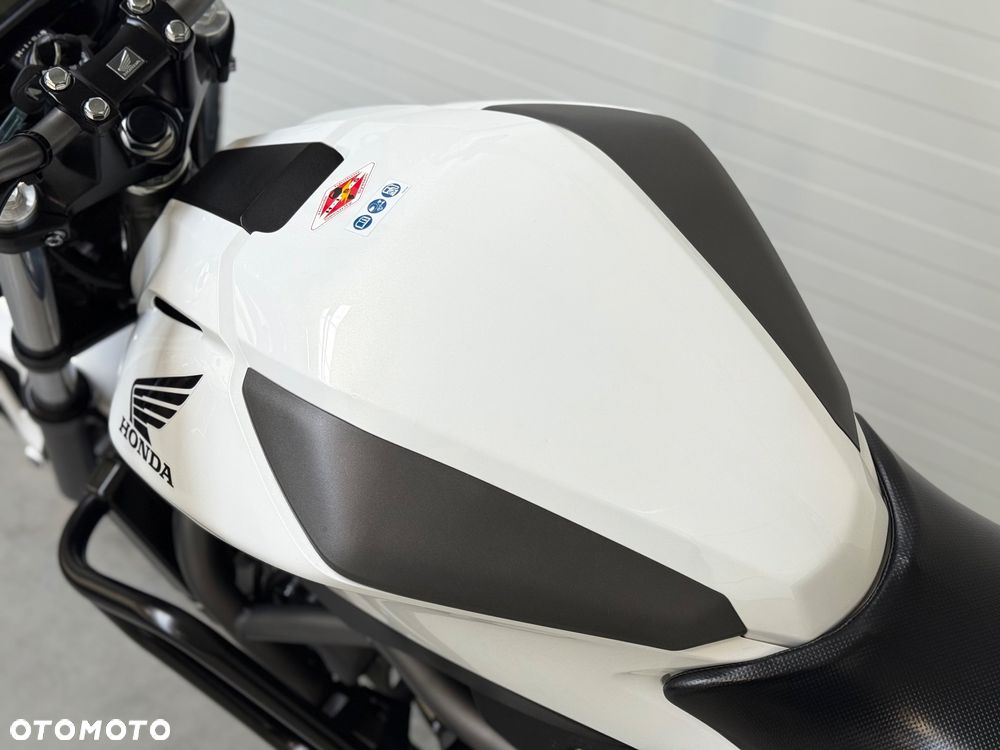 Honda NC - 27