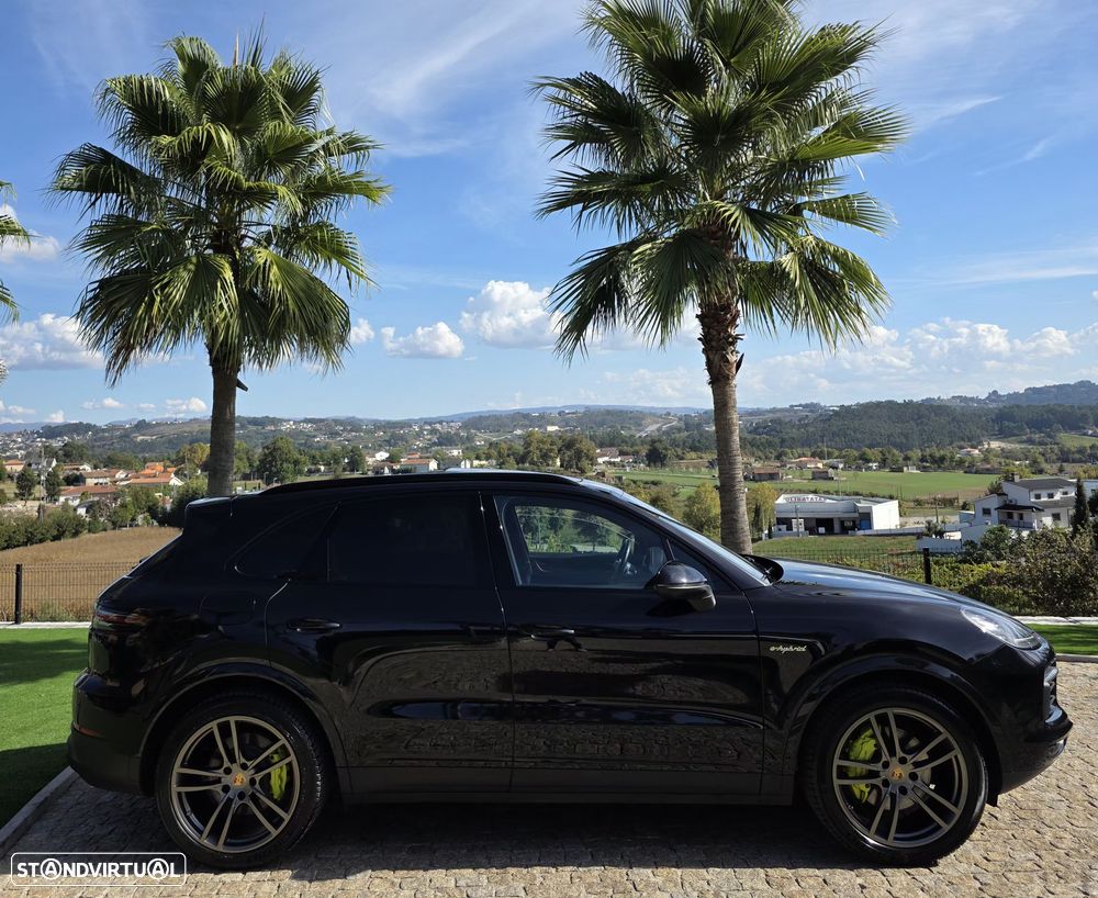 Porsche Cayenne E-Hybrid - 13