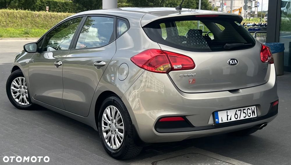 Kia Ceed 1.6 CRDi L - 2