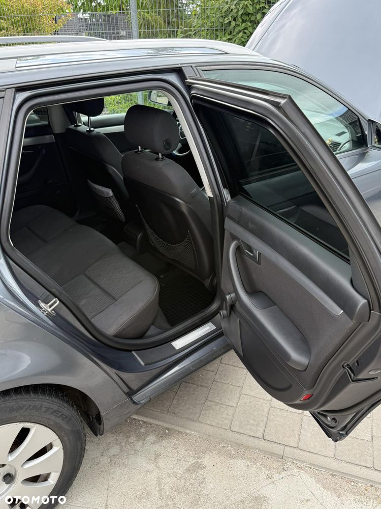 Audi A4 Avant 2.0 TDI Multitronic - 8