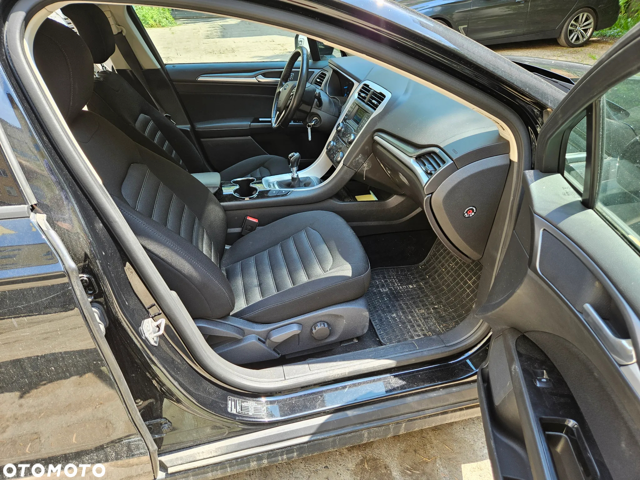 Ford Mondeo 1.5 EcoBoost Trend - 14