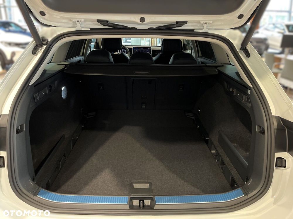 Volkswagen Passat Variant 2.0 TSI Business Plus DSG - 32