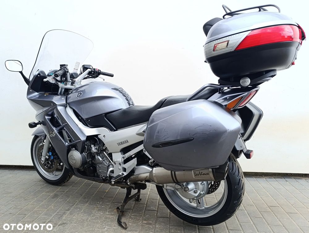 Yamaha FJR - 5