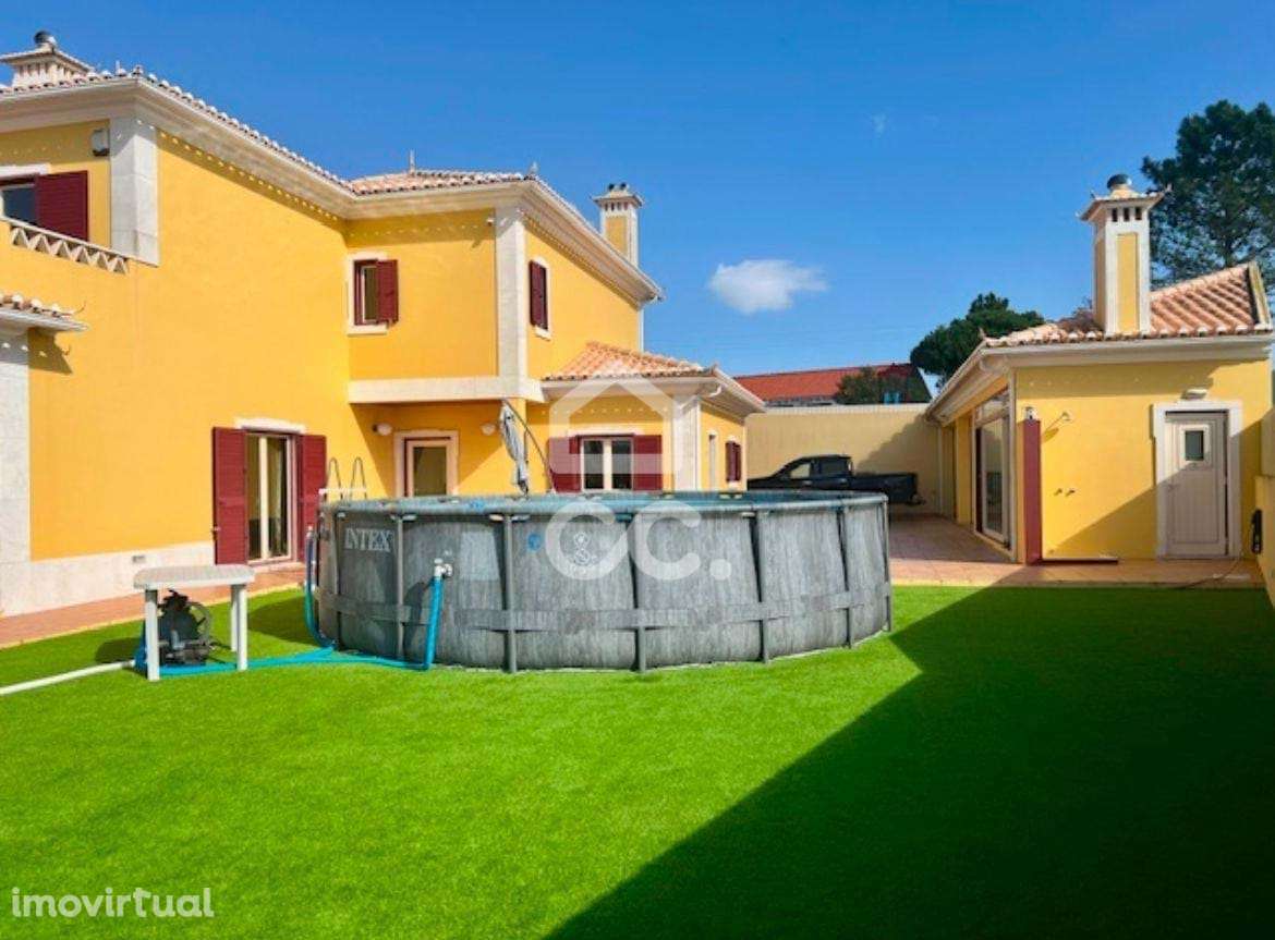 Moradia T4 com Zona Gourmet - Viva com conforto e estilo! - Grande imagem: 3/28