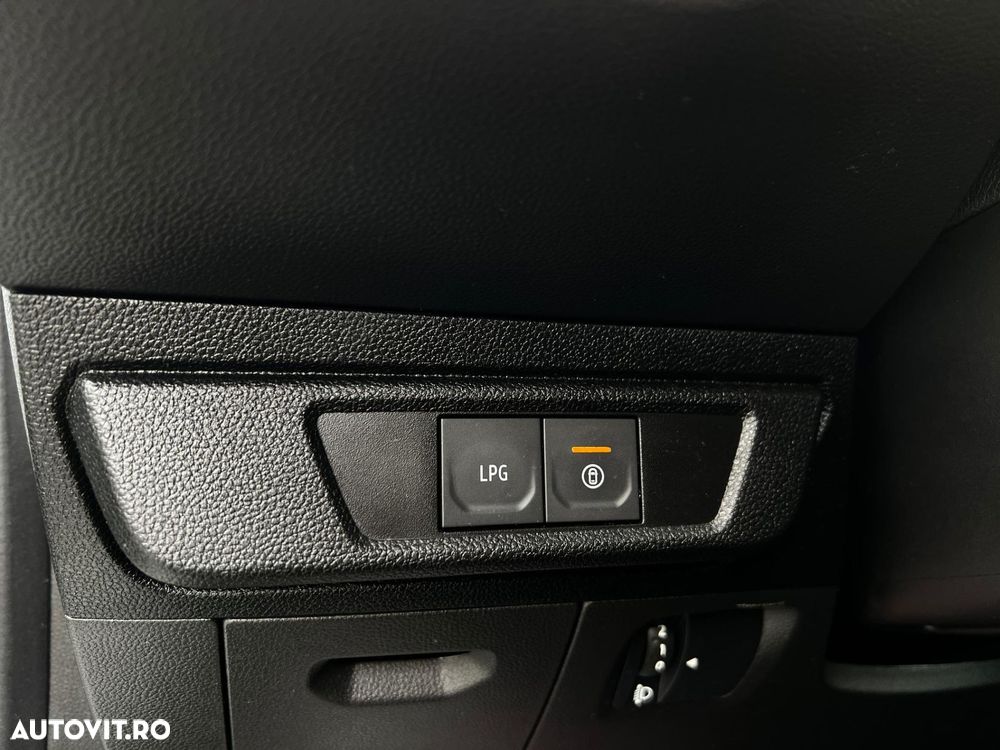 Dacia Logan - 11