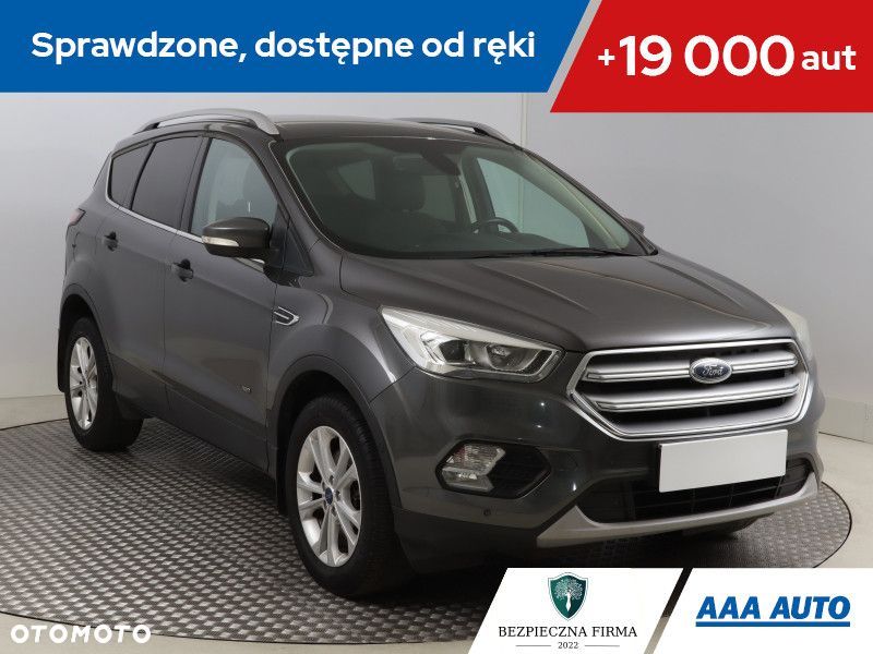 Ford Kuga - 2