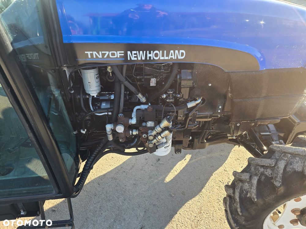 New Holland TN 70F - 8
