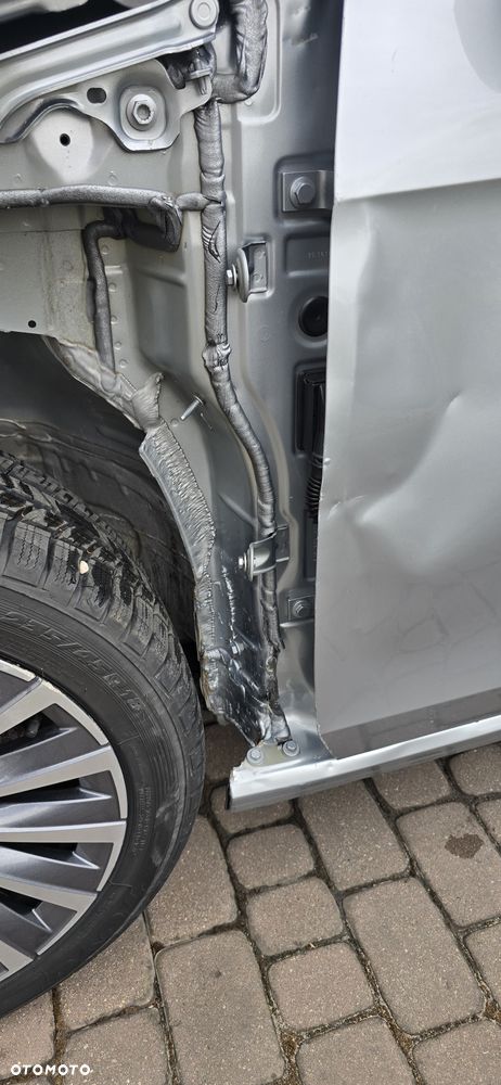 Skoda Superb 2.0 TDI SCR L&K DSG - 33