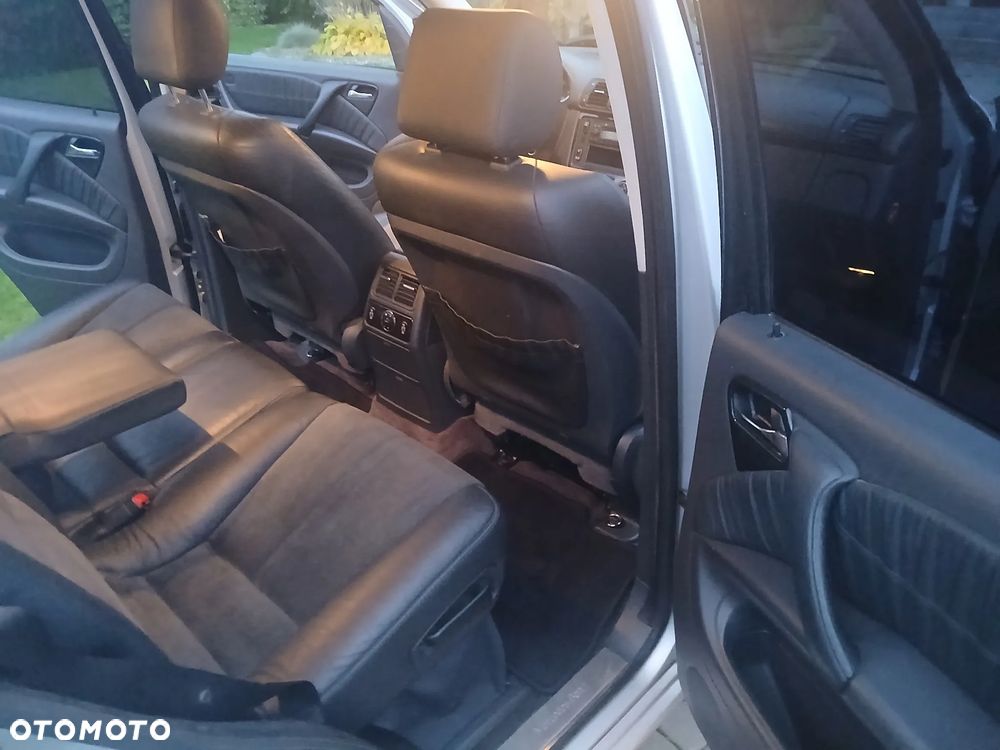 Mercedes-Benz ML - 14