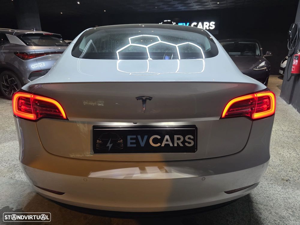 Tesla Model 3 Standard Range Plus RWD - 6