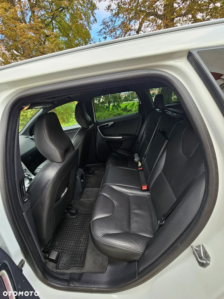 Volvo XC 60 D3 Drive-E Summum - 14