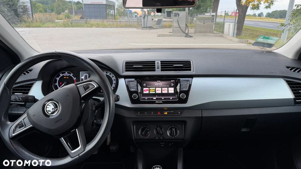 Skoda Fabia 1.0 Ambition - 10