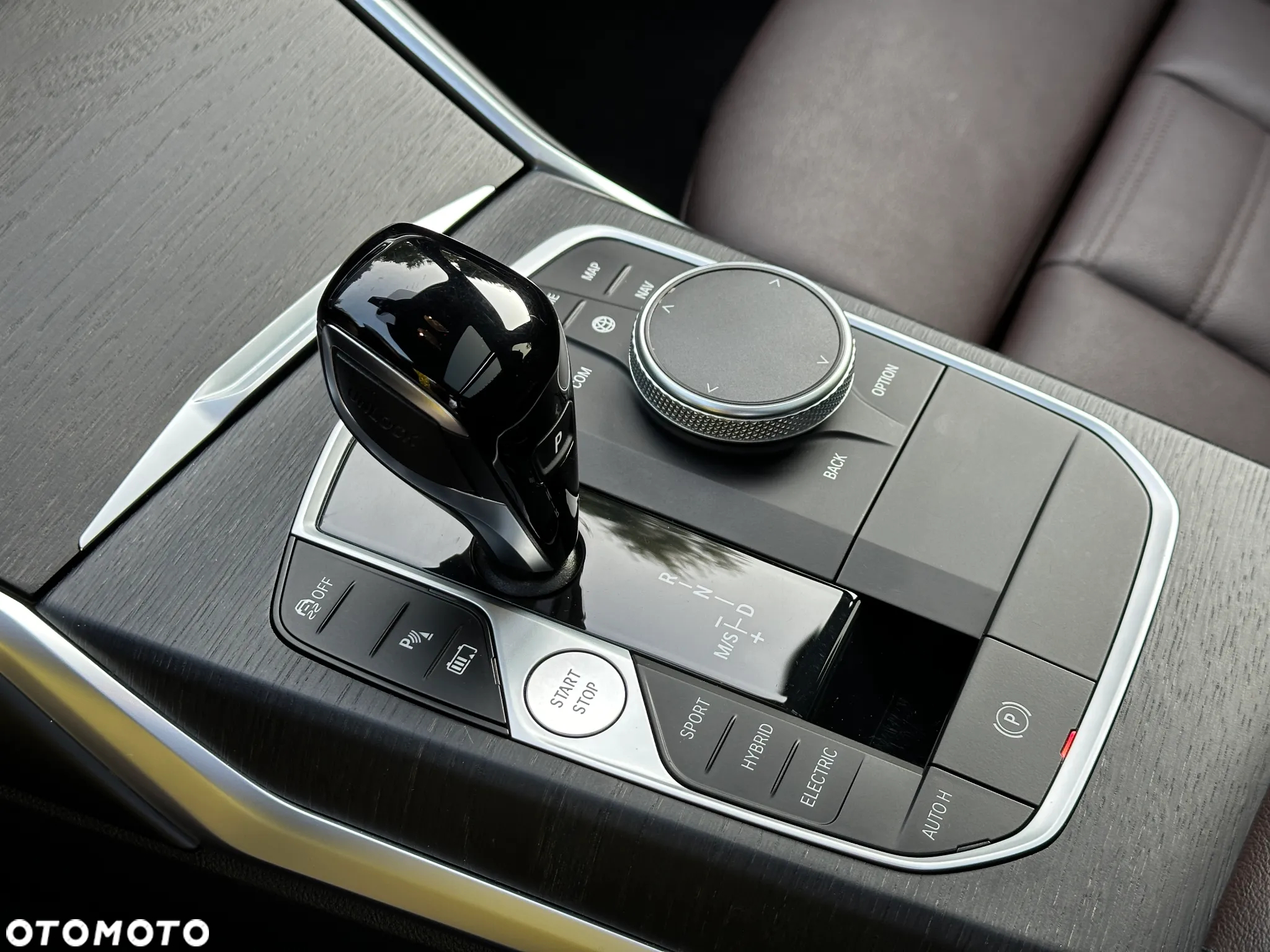 BMW Seria 3 330e Advantage - 21