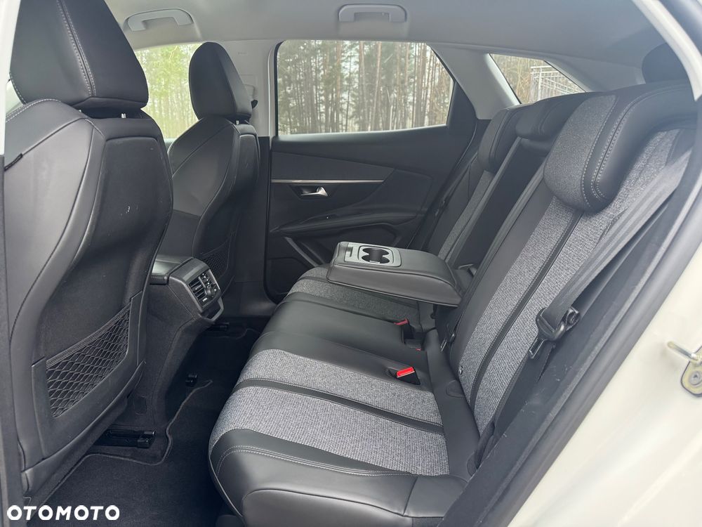 Peugeot 3008 BlueHDi 120 EAT6 Stop & Start Allure - 31