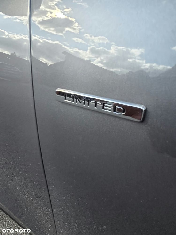 Renault Scenic TCe 140 GPF EDC LIMITED - 12