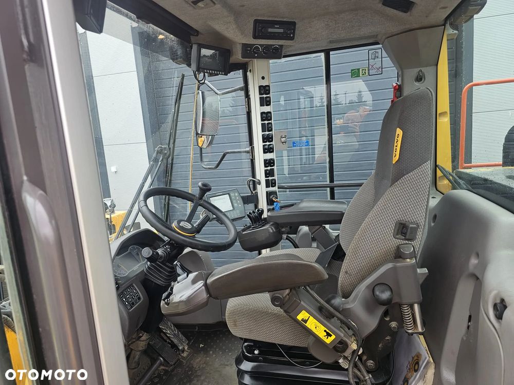 Volvo L180H 2017r WAGA 3 Sekcja - 9