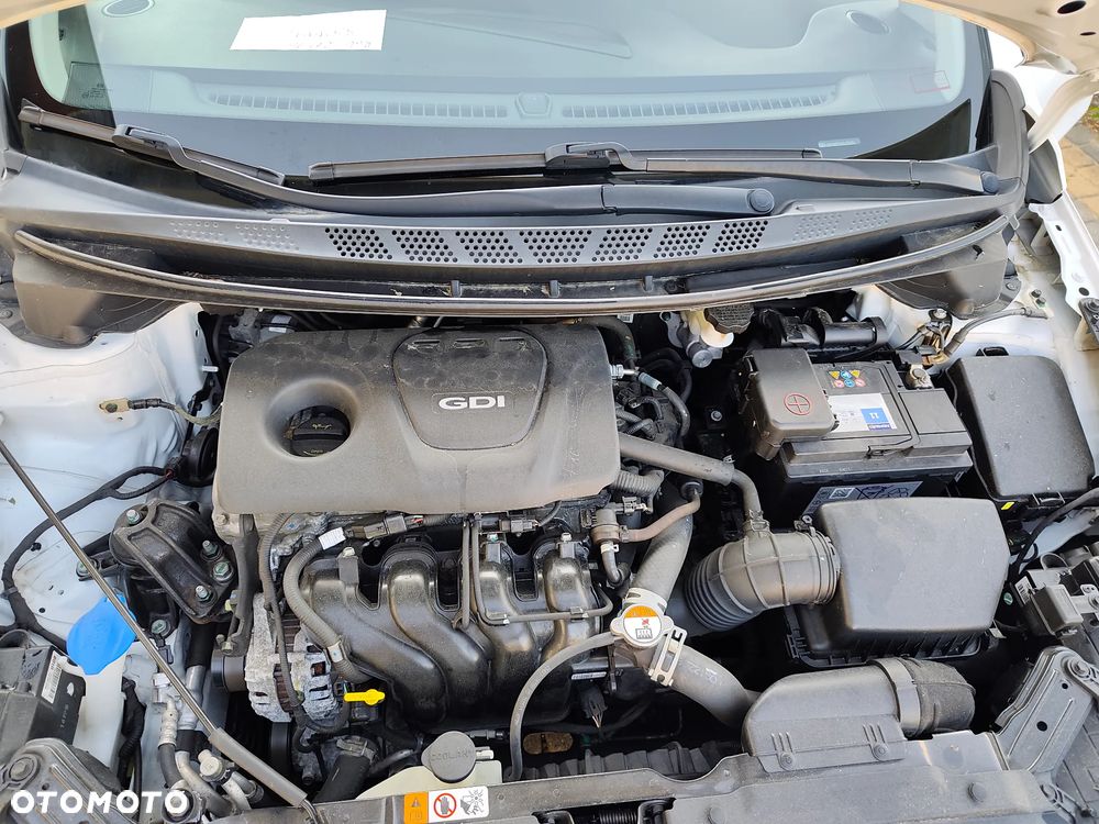 Kia Ceed 1.6 GDI Dream Team Edition - 28