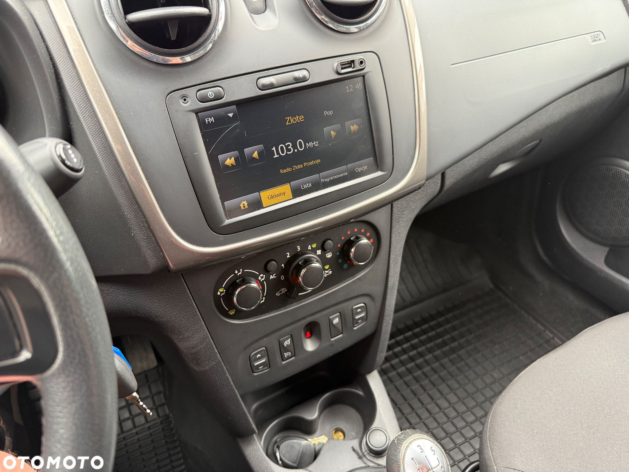 Dacia Sandero 0.9 TCe SL Celebration - 7