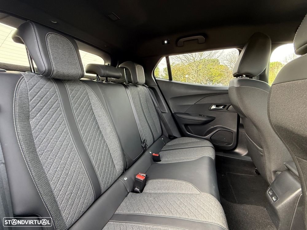 Peugeot 2008 PureTech 100 Stop&Start Allure - 8