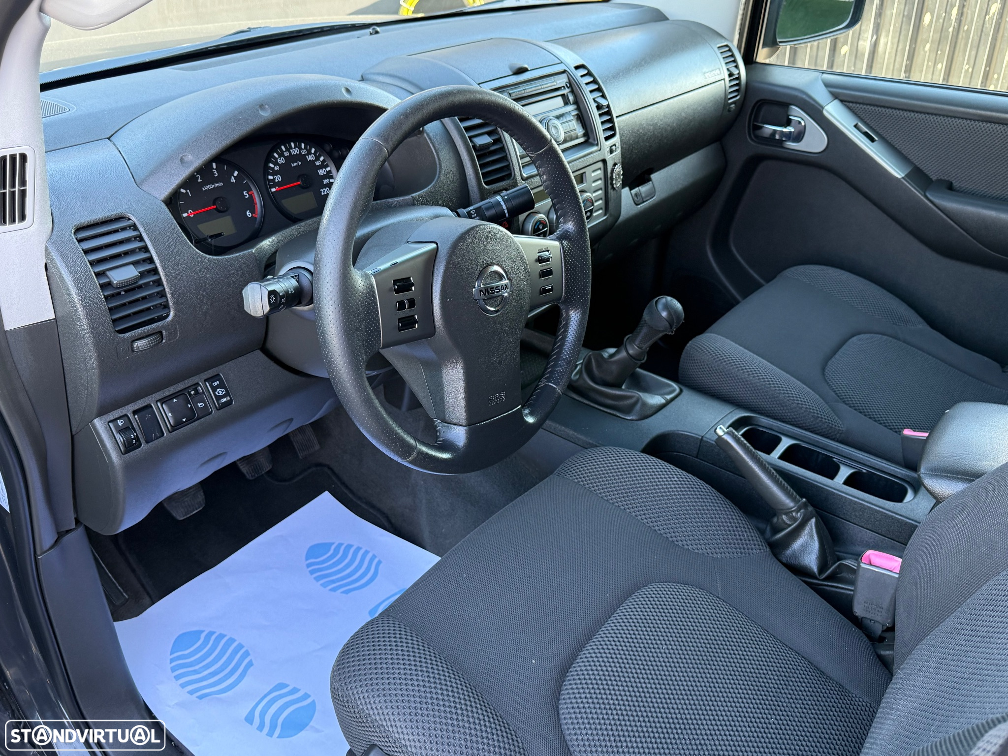 Nissan Navara 2.5 dCi CD LE Premium - 5