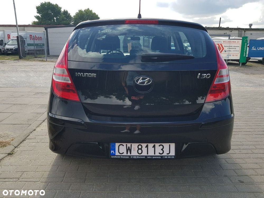 Hyundai i30 1.4 FIFA WM Edition - 6