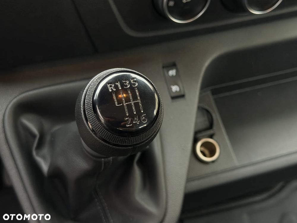 Renault Master - 21
