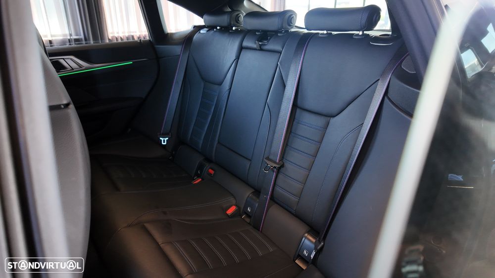 BMW i4 M50 Pack Desportivo M Pro - 44