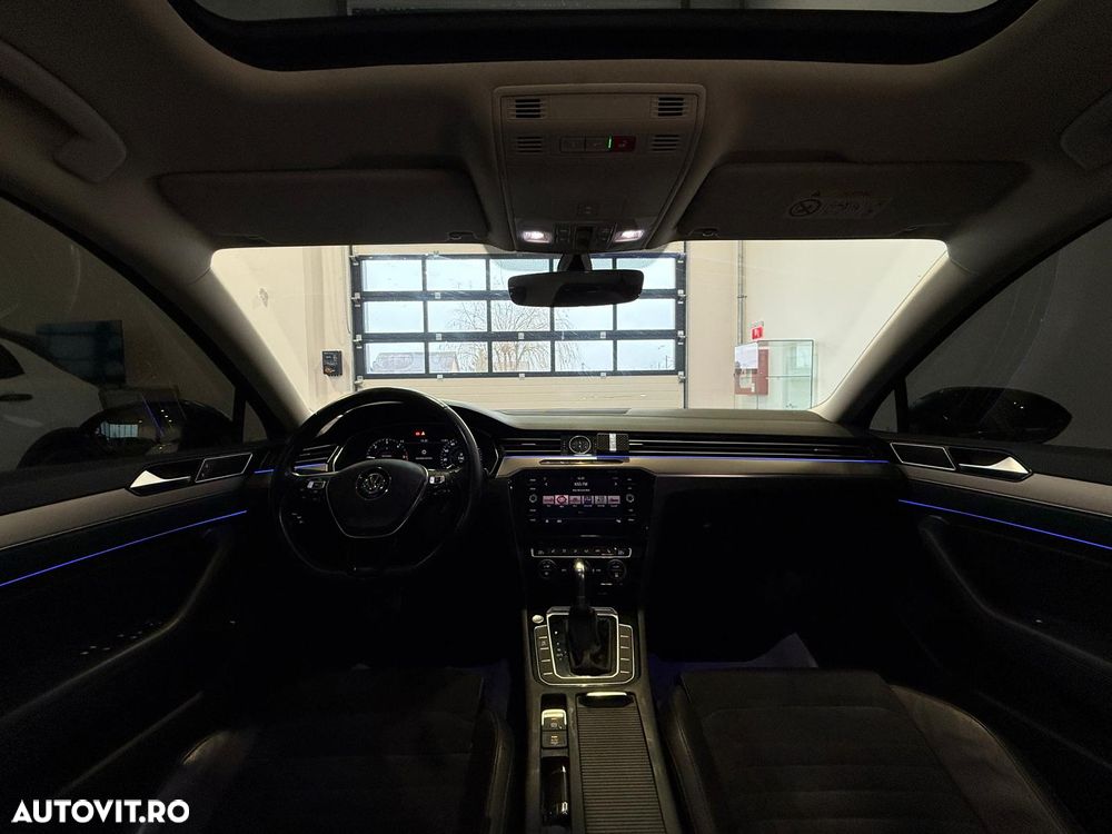 Volkswagen Passat 2.0 TDI SCR DSG Highline - 13