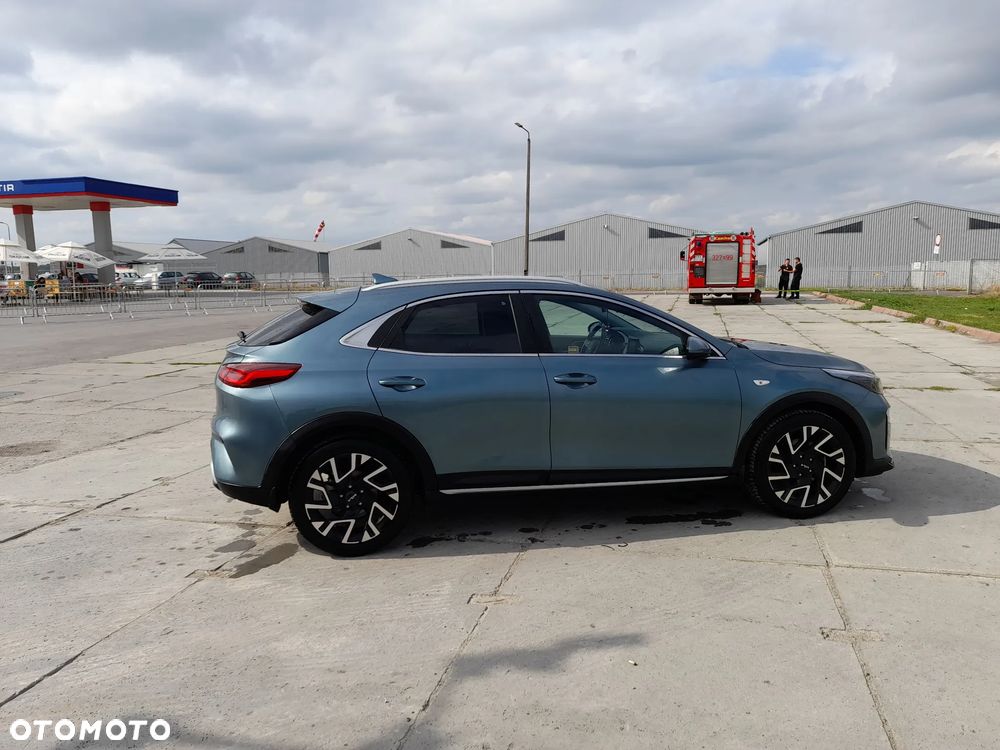 Kia XCeed 1.5 T-GDI M - 10