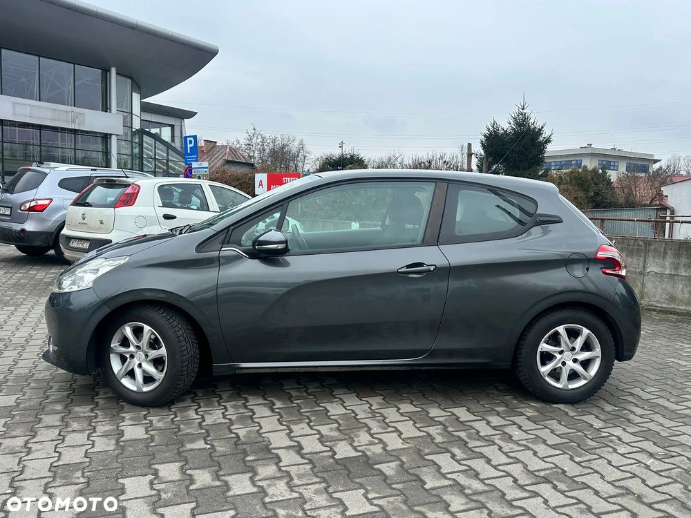 Peugeot 208 1.4 VTi Active - 4