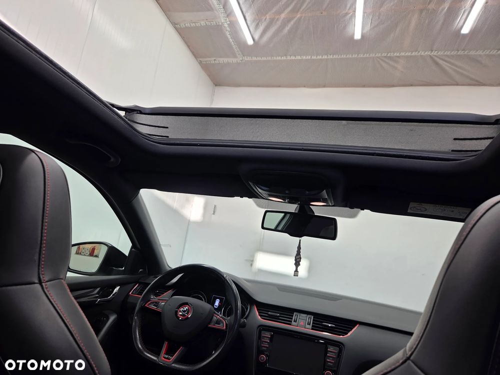 Skoda Octavia 2.0 TSI DSG RS 245 - 31