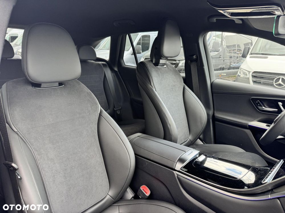 Mercedes-Benz GLC 300 e PHEV 4-Matic AMG Line - 10