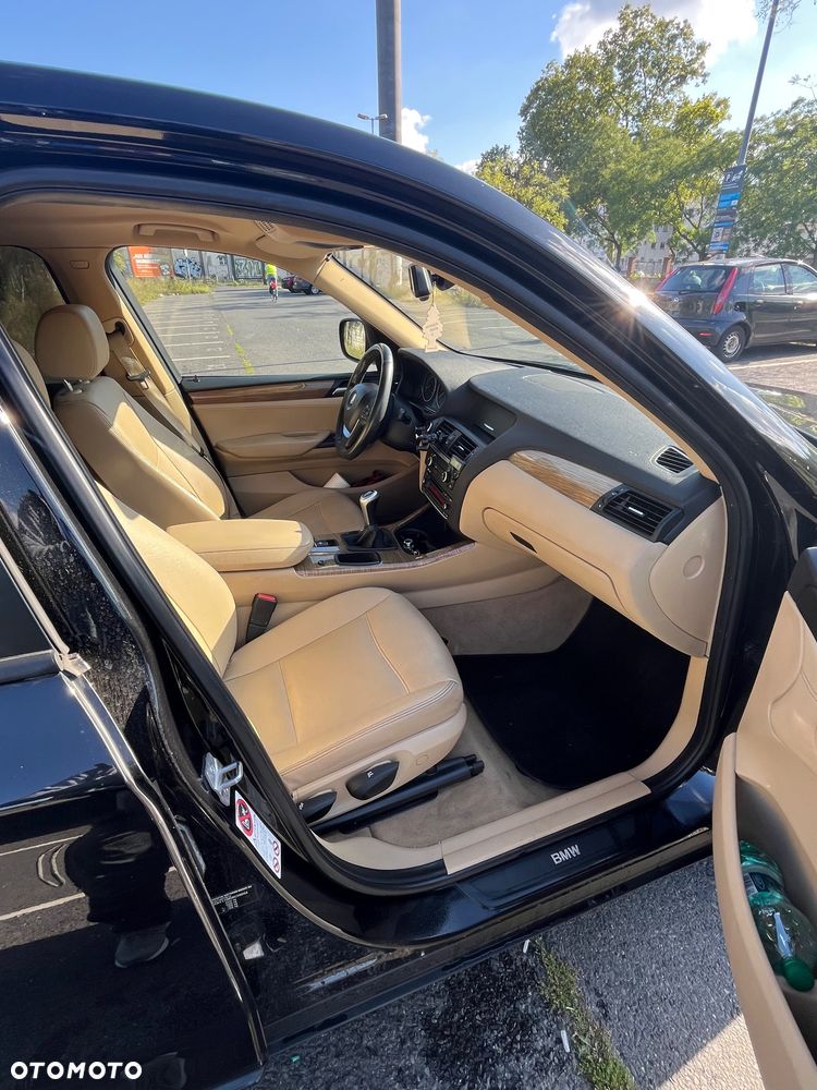 BMW X3 sDrive18d - 10