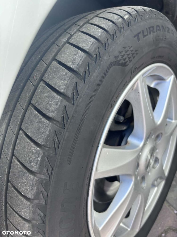 Hyundai i30 1.4 Classic + - 14