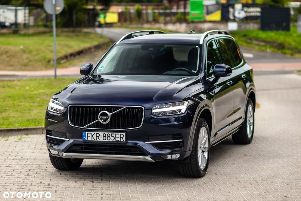 Volvo XC 90 D5 AWD Geartronic Momentum - 1