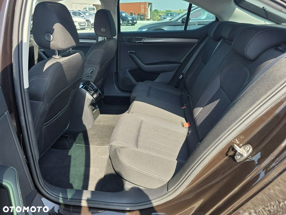 Skoda Superb - 14