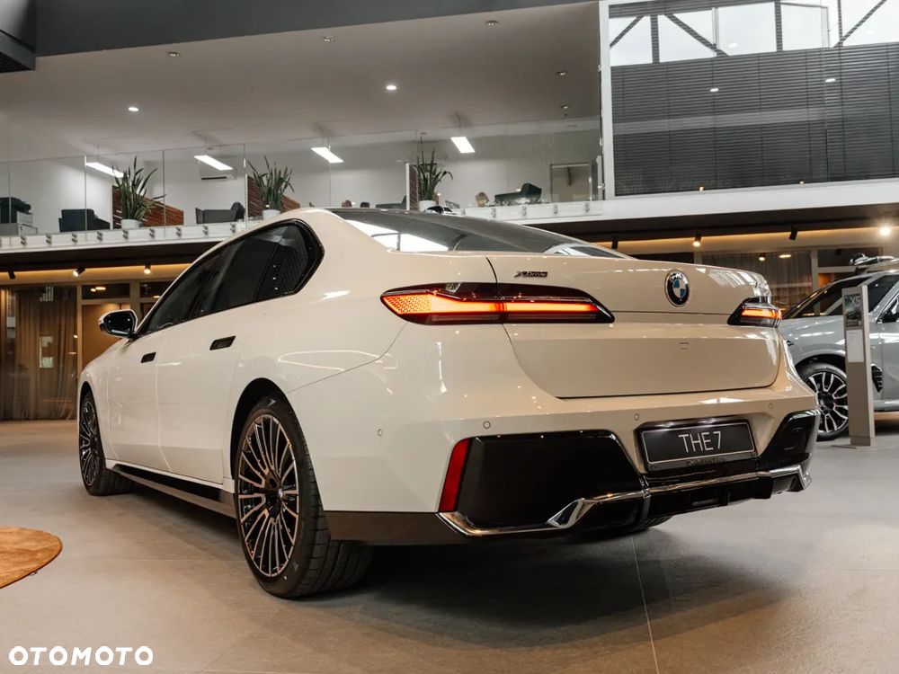 BMW Seria 7 740d xDrive - 3
