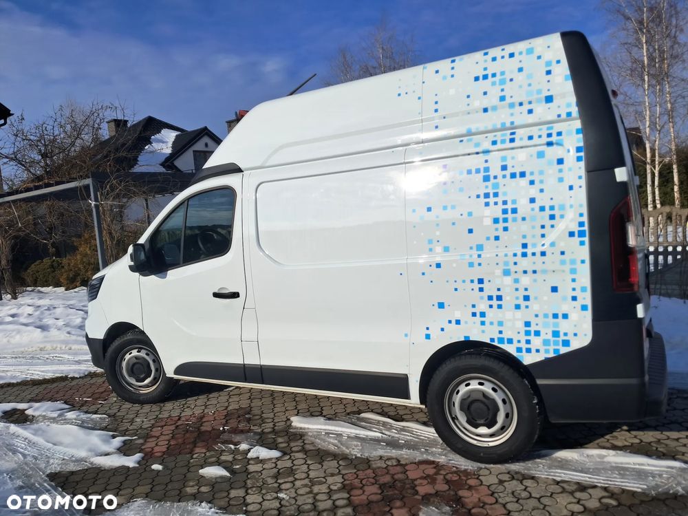 Renault Trafic - 11