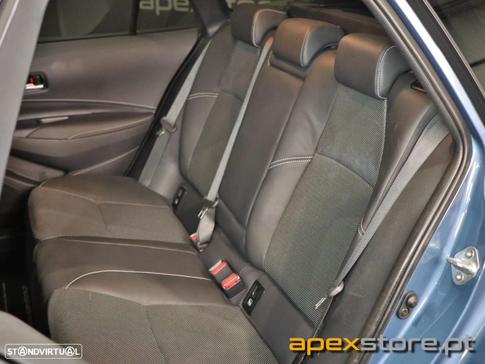 Toyota Corolla 1.8 Hybrid Exclusive - 10