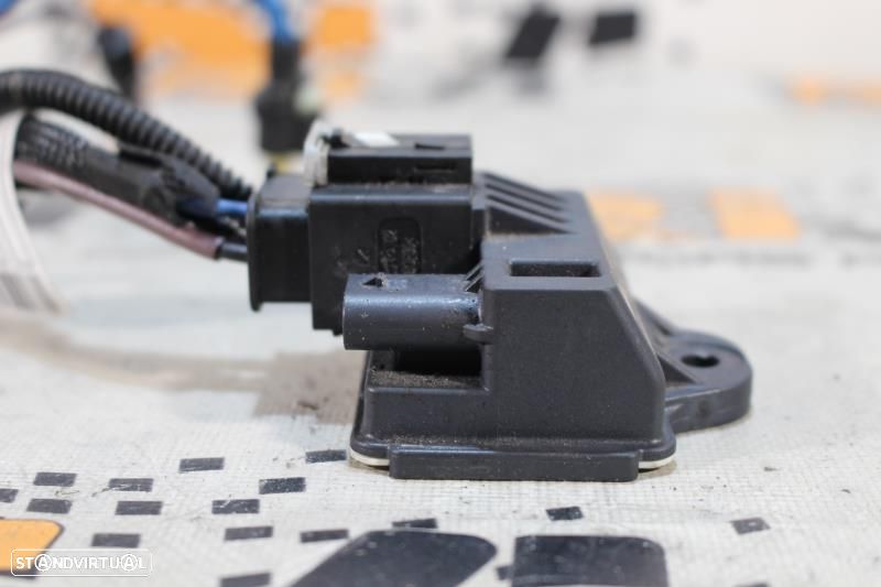 Módulo De Aquecimento / Temporizador Das Velas Bmw 1 (F20)  8513152 / - 8