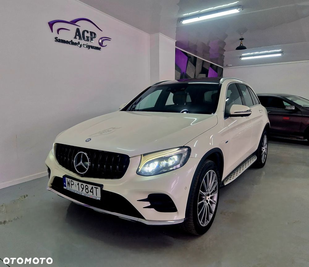 Mercedes-Benz GLC - 1