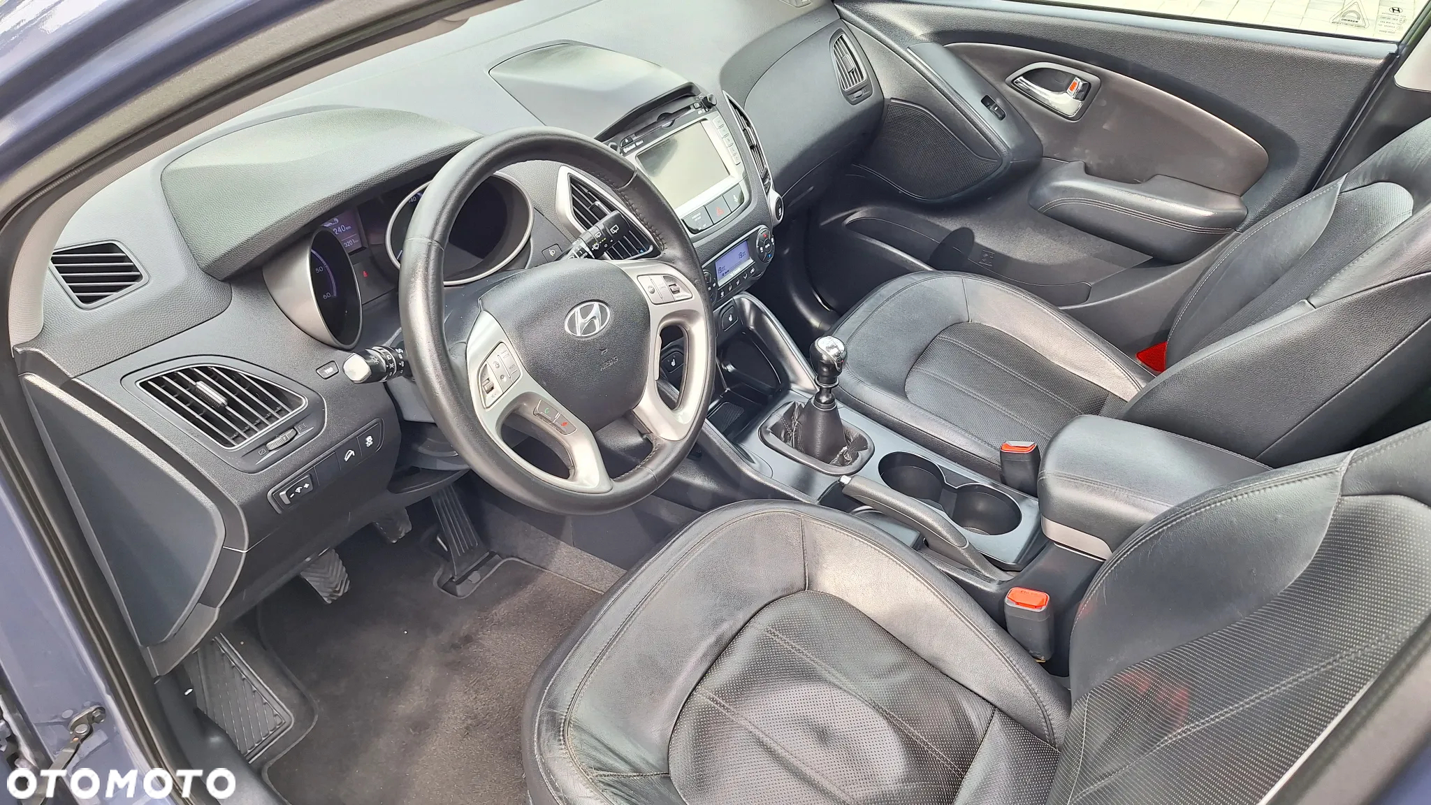 Hyundai ix35 2.0 CRDi Premium 2WD - 8