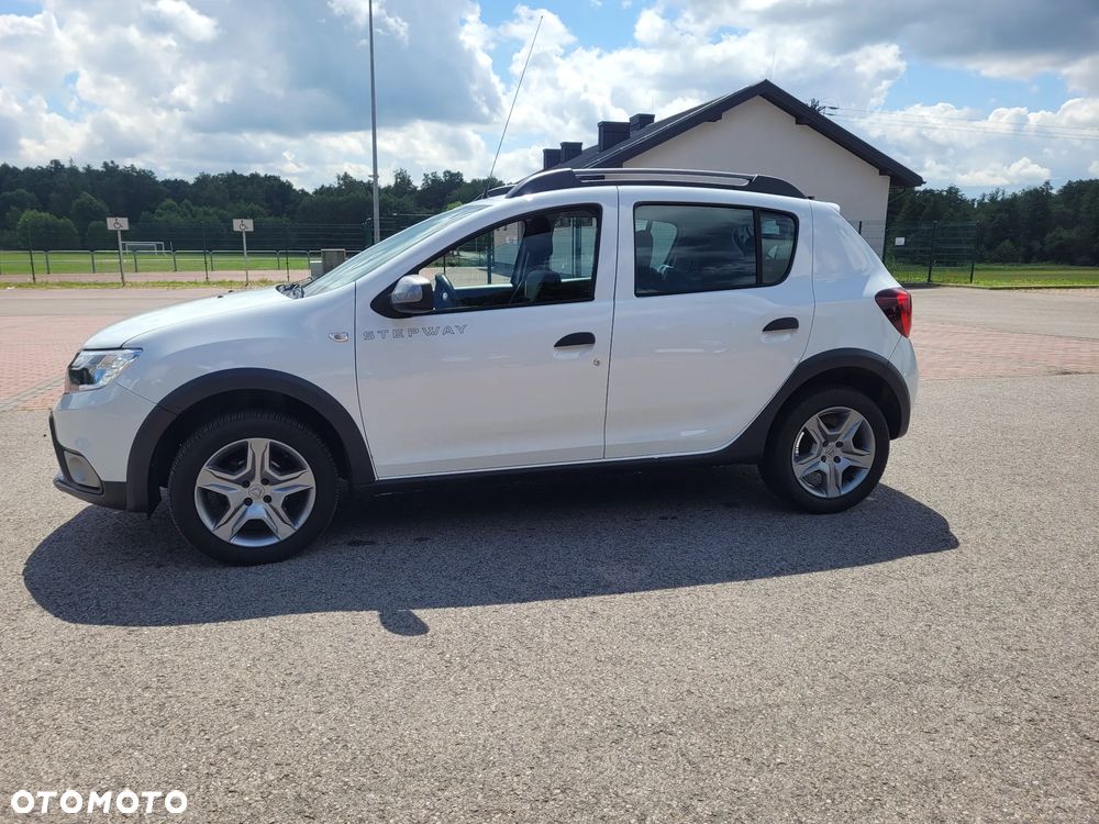 Dacia Sandero Stepway 0.9 TCe Laureate S&S - 10