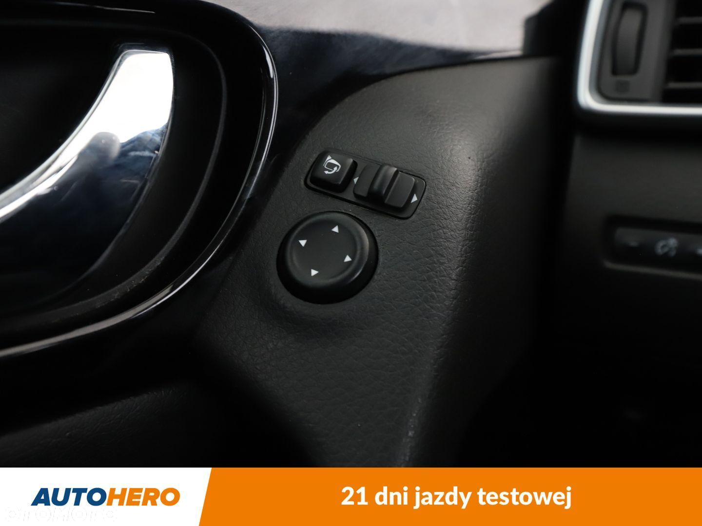 Nissan Qashqai 1.6 DCi Visia - 29