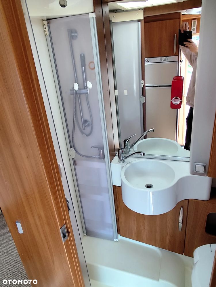 Ford Kamper Hymer Eriba Car - 20