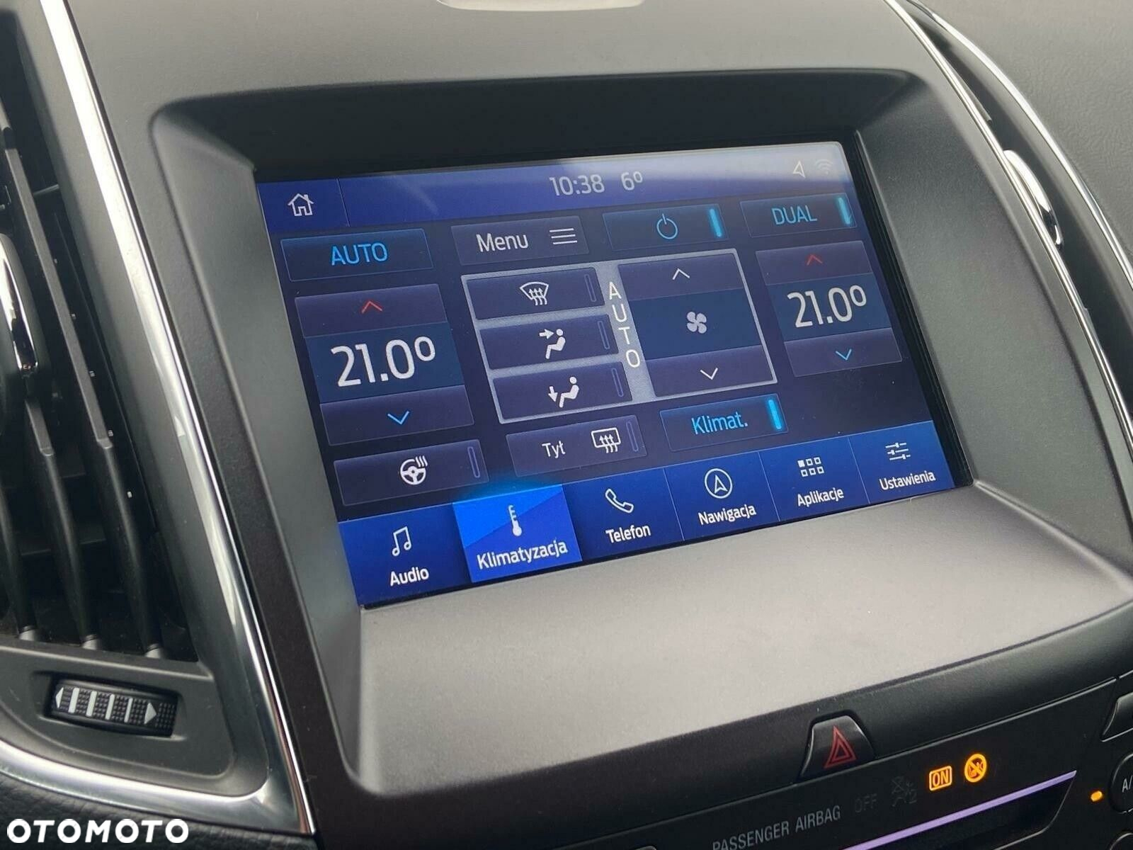 Ford S-Max - 25